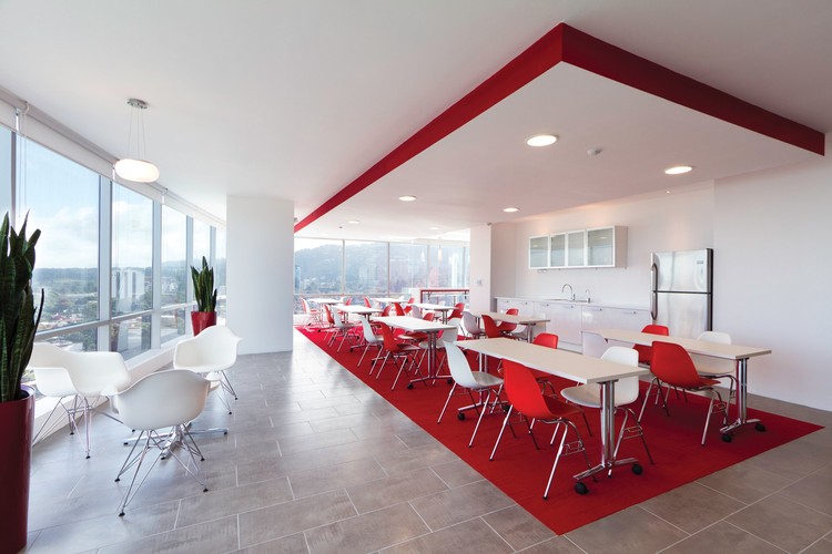 Oficinas Puma